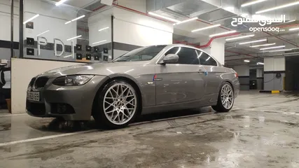  8 E93 BMw كشف