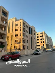  1 شقة جديدة للبيع في ضاحية الريحان – عمارة البيت الأندلسي 1