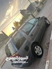  5 مستوبيشي سبيس واجن سيارة عملية