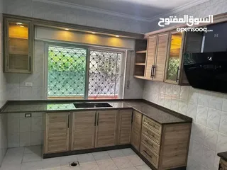  5 شقة أرضية للبيع - الجندويل - موقع راقٍ