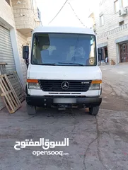  3 مرسيدس 814