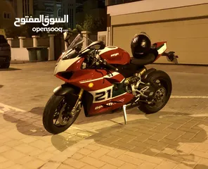  9 Ducati V2 special edition Bayliss - WhatsApp 056-9000 354