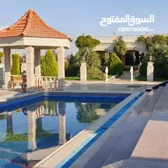  2 مزرعة فخمة و مدفية بالبحر الميت و المطار