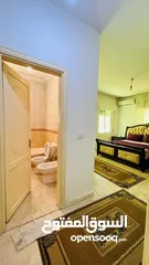  7 لقطه استثماريه شقه مفروشه بدخل مميز للبيع الجبيهه / الجامعة الاردنية