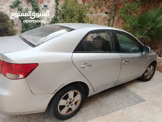  7 كيا فورتي 2009 للبيع