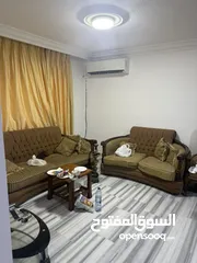  21 شقه للأيجار السنوي الجاردنز جنب اسواق شاكر