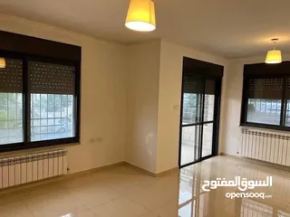  6 شقه ًفارغه للاي في عين منجد  قرب السفاره الاردنيه