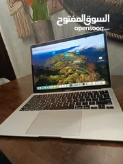  2 Macbook Air 13 Inch M1