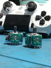  10 ايادي اصليةةة وكوبي بحالة الوكالة عالفحصص وكفالة شهر  للبيع ( متوفر عروض على الصيانه)Control ps4