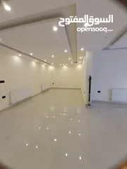  5 خلدا 160م ورف 35م وتراس 70م شقة مطلة بسعر مناسب
