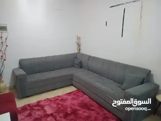  4 عفش بيت للبيع بحاله ممتازه بسعر حرق جداً