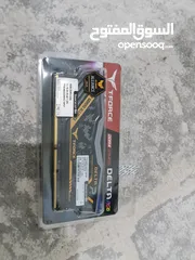  1 T-FORCE RGB 8GB DDR4 RAM 3200HZ