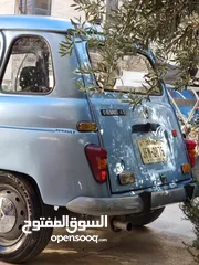  7 سيارة Renault 4 TL كلاسيك