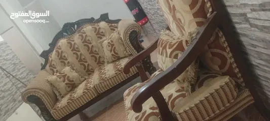  1 طقم كنب خشبهم زان من مصر 7 مقاعد ثلاثيه والثنائية و2 مفرد