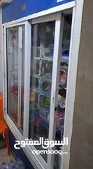  1 ثلاجة عرض مستعمله بحالة جيده للبيع