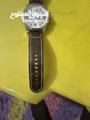  8 ساعة ماركة invicta