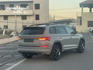  11 سكودا كودياك Sport Line  فل الفل فتحة سقف بانوراما 200 حصان  4x4- /2022  دفع رباعي 6+1