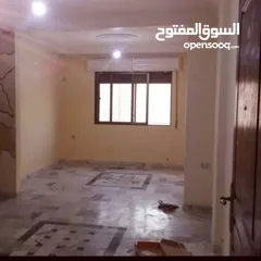  4 شقة هادئه وراقية بارقى حي في اربد