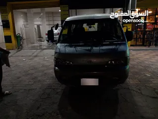  11 باص H100 موديل 2001 بسعر 3000 قابل للتفاوض