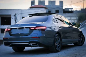  12 مرسيدس بنز