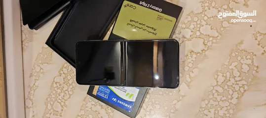  3 Samsung Z Flip 5