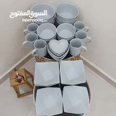  14 طقم صحون وزبادي وكاسات