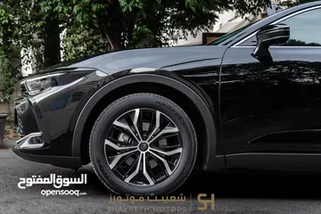 7 Toyota Crown hybrid 2023 premium