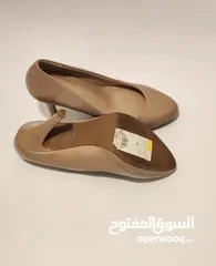  6 M&S كعب نيود