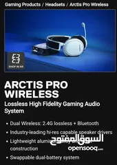  2 ARCTIS PRO WIRELESS لألعاب PS5 وPS4 وأجهزة الكمبيوتر! with Base Station & Hot Swappable Batteries!