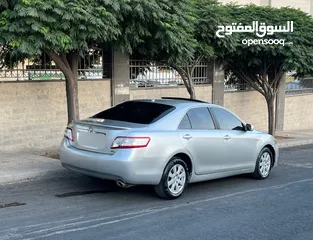  4 تويوتا كامري 2011 فل كامل مع فتحه بحاله ممتازه  بطارية الهايبرد فحص