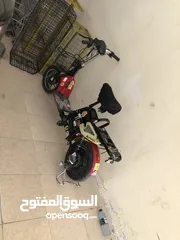  3 سكوتر كهربائي يمشي 30 كيلو بلشحنه