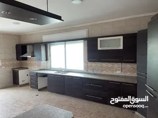  8 مطبخ الماني شفط بحالة الوكاله استخدام خفيف جداً مع كامل اغراضه +مغسله و شفاط