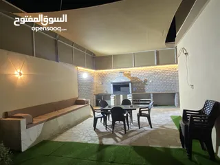  12 شاليه ومزرعة الفرح