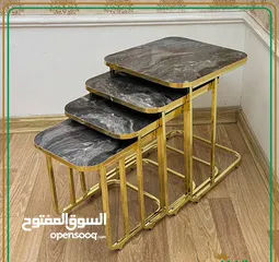  5 طبلات. مدرج رباعي