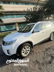  4 Kia Sorento 2015