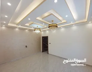  26 منزل مستقل للبيع