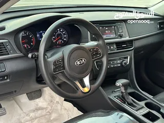  8 KIA OPTION 2017 EXCELLENT CONDITION