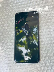  2 iPhone 7  لون:اسود بطارية:93 128G