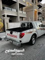  6 L200 2015 بنزين للبيع