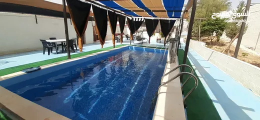  30 شاليه ومزرعة الجمل  مادبا - خربة المخيط - غرب الجامعة الالمانية .............................