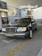 6 مرسيدس 300SEL
