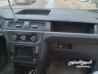  2 سيارة فان موديل 2016 بحالة جيدة