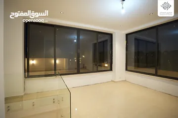  9 شقة فخمة للبيع طابق ثالث مع رووف دوبلكس في ارقى مناطق شفا بدران مساحة 228 متر داخلي