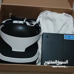  1 Playstation 4 VR headset and all cables like new