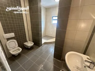  29 فيلا مفروشه للايجار في ناعور ( Property 40258 ) سنوي فقط