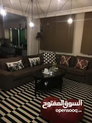  2 شقة استثمارية بالقرب من السفارة الامريكية للبيع - 14233