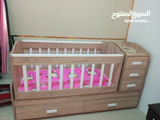  3 تخت اطفال و بيبي