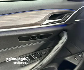  28 من الوكيل BMW 530e بسعر خيالي