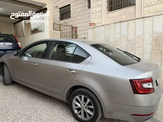  5 سكودا اوكتافيا  انتاج 2017 اوتوماتيك  يد اولى