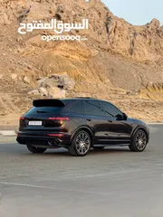  3 Porsche Cayenne GTS  2016